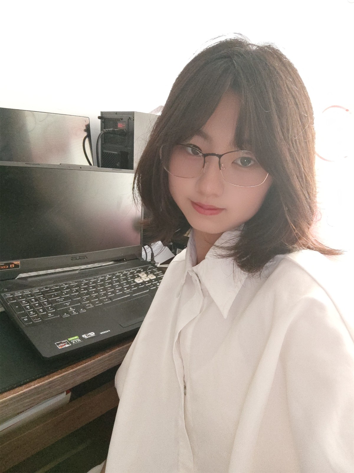 杨絮飞